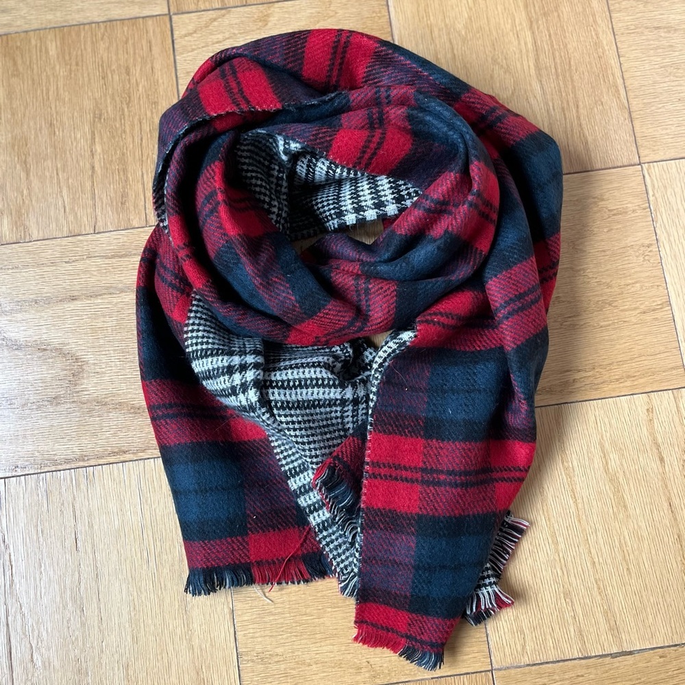 Zara double face Black and White / Red and Black Checkered Scarf